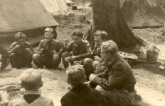 Antverpes DP nometnes skauti Baden Powell nometnē Timendorfā.