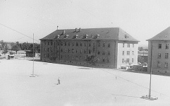 Švābu-Gmindes nometnes ēka