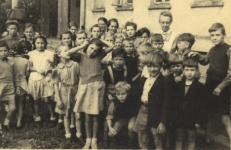 Bērnu nometne Bickeburgā