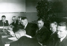 Latviešu Nacionālās Padomes valdes sēde.